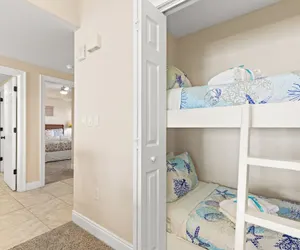 Photo 4 - Treasure Island Unit 2011: Sunset Sands, 2 Bed/2 Bath Retreat Sleeps 8!