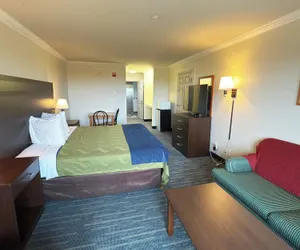 Photo 4 - Coratel Inn Ocean Shores Extended Stay