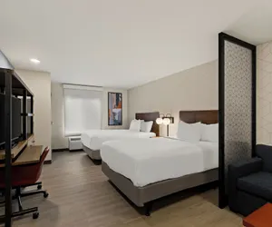 Photo 4 - Everhome Suites Brownsville