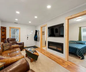 Photo 4 - Cozy 3BR Cabin With Hot Tub on Nippersink Creek