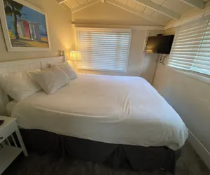 Photo 4 - Carmel Dolores Cottages
