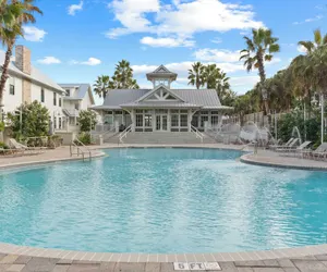 Photo 2 - Rooftop Deck w/ Views, Pool, Luxury 5bdr Resorting To Happiness by Avantstay