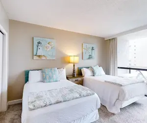 Photo 5 - Surfside Resort #404