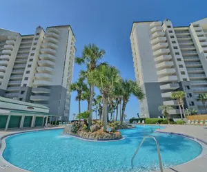 Photo 2 - Coastal Hideaway: Cozy Beachfront Studio Sleeps 4 With Stunning Views!
