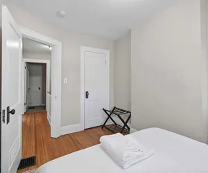 Photo 3 - Tibet Twins Suites For 12!
