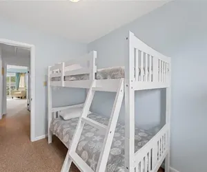 Photo 3 - Seabreeze Village 5