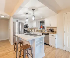 Photo 4 - Modern 3-bedroom Escape in Northwest Reno