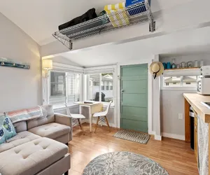Photo 2 - Just Beachy Charming Studio!