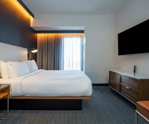 Photo 5 - Courtyard By Marriott Madison