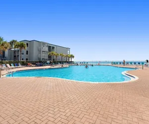 Photo 2 - Tidewater 715