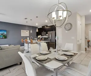 Photo 4 - Your 4bdr Vacation Home - 4838