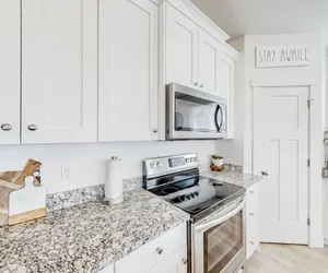 Photo 5 - Bear Lake Haus - Luxury Bear Lake Retreat