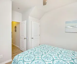 Photo 3 - Coastal Townhouse TX Retreat!