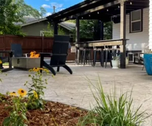 Photo 2 - CSU Hideaway King Bd, Backyard Oasis, EV Charger