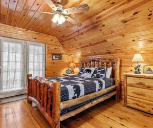 Photo 5 - Hickory Hollow Hideaway