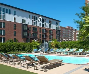 Photo 2 - 275 On The Park Apartments By Barsala