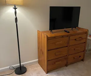 Photo 5 - Perfect Short-Term Rental