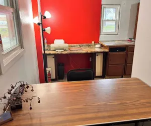 Photo 5 - Skylark Motel by OYO