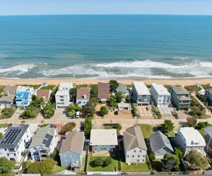 Photo 5 - Beach Break Getaway in Virginia Beach