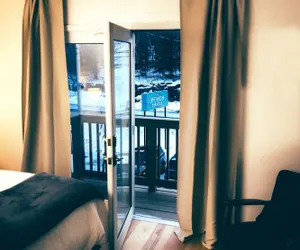 Photo 5 - The Perch Hotel