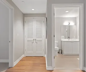 Photo 4 - Global Luxury Suites Brookline Village
