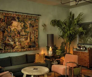 Photo 4 - The Nickel Hotel