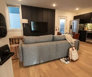 Photo 5 - Sosuite 1BR Apt w Patio W D Sofabed