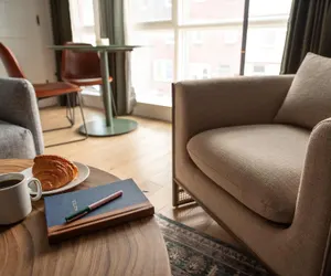 Photo 3 - Sosuite 2BR Apt w W D Newly Renovated