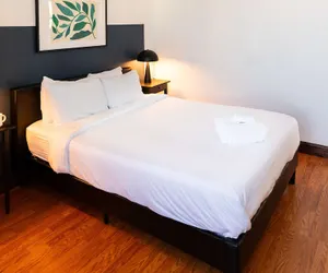 Photo 3 - Sosuite 2BR Apt w W/d, Gym, On-site Restaurant