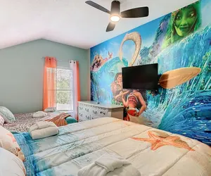 Photo 5 - Under The Sea Vacation Pool Spa Home