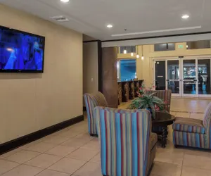 Photo 3 - Beachfront Condo: Gulf & Poolside Fun!