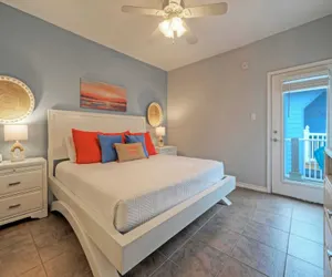 Photo 2 - Sleeps 16 w/ Pool + Minutes to Beach Costa Bahia - 2 Condos