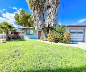 Photo 2 - Sunnyvale 3B2b Super Big House