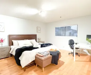 Photo 5 - Sunnyvale 3B2b Super Big House