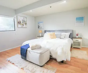 Photo 3 - Sunnyvale 3B2b Super Big House