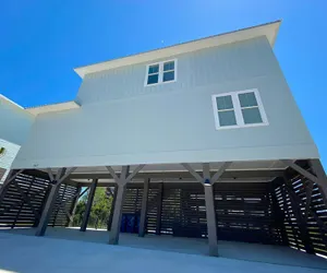 Photo 3 - Azure Horizon Beachfront Charm in Gulf Shores