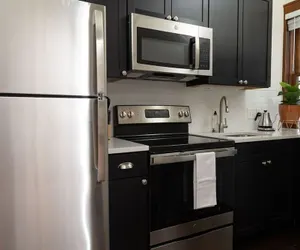 Photo 4 - Luxury Multi-unit Historic Building Near Downtown