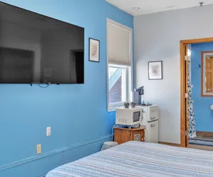 Photo 3 - Foothills Lodge & Diner