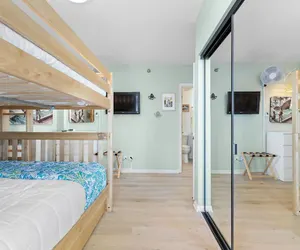 Photo 5 - Romar Place 806