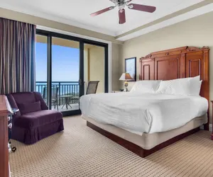 Photo 3 - Emerald Grande W928