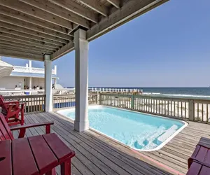 Photo 2 - Beachfront 9bed Easybreezy East