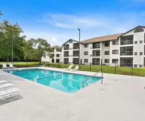 Photo 2 - Oasis Apartment Homes