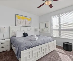 Photo 2 - Comfortable 3BR Near Convention Center Epic Park