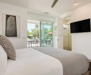 Photo 2 - Sleeps 28! 2 Luxe Villas w/ Pool & Putting Green Polo Villas Nova by Avantstay