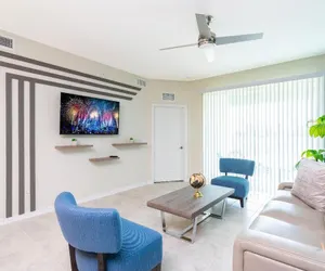 Photo 5 - Amazing Townhome With Lake View at Storey Lake Resort