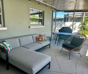 Photo 3 - NEW Stunning Home-close to Beaches-pet Friendly