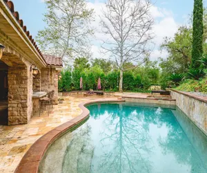 Photo 3 - Luxury Villa w Pool Garden Outdoor Lounge