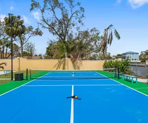 Photo 5 - 6BR Family Escape-pool, Sport Courts & Game Room