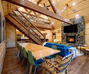 Photo 2 - Massive Hochatown Lodge w spa Basketball More