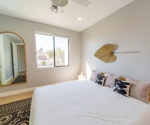 Photo 5 - Vanderpump Rules Lake Havasu Luxury Villa w Pool